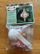 LeeWards Vintage Christmas Ornament Tear Drop Mini Boutique Kit Beads Sequin