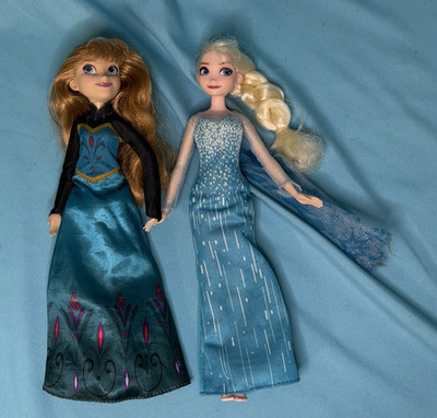 Frozen Anna & Elsa Fashion Dolls Lot 2pc 11in Removable Clothes Outfits
