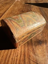 Straw inl box XVIII antique box 18th box