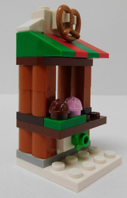 100% - 2017 LEGO Set 40263 CHRISTMAS TOWN SQUARE Tree Mailbox Snowman Minifigure