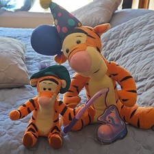 Disney Tigger Plush Winnie the Pooh  Friends Stuffed Animal Party Hats Lot