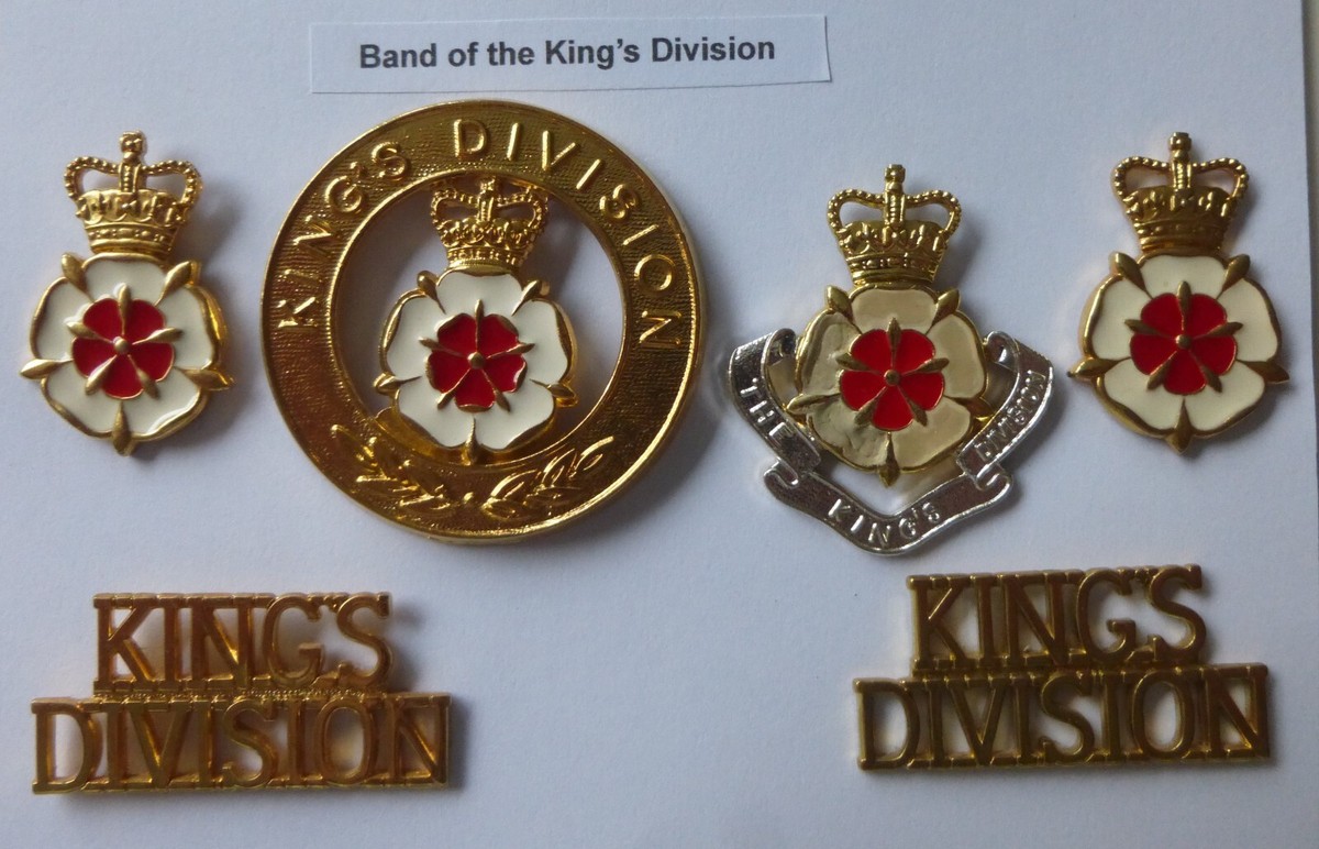 Helmet Plate Centre, Cap Collar Badges, Titles Band of the