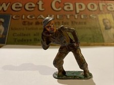 1940  s BARCLAY MANOIL SOLDIER LEAD SOLDIER FIELDTELEPHONE ORIGINAL WW2 TOY B