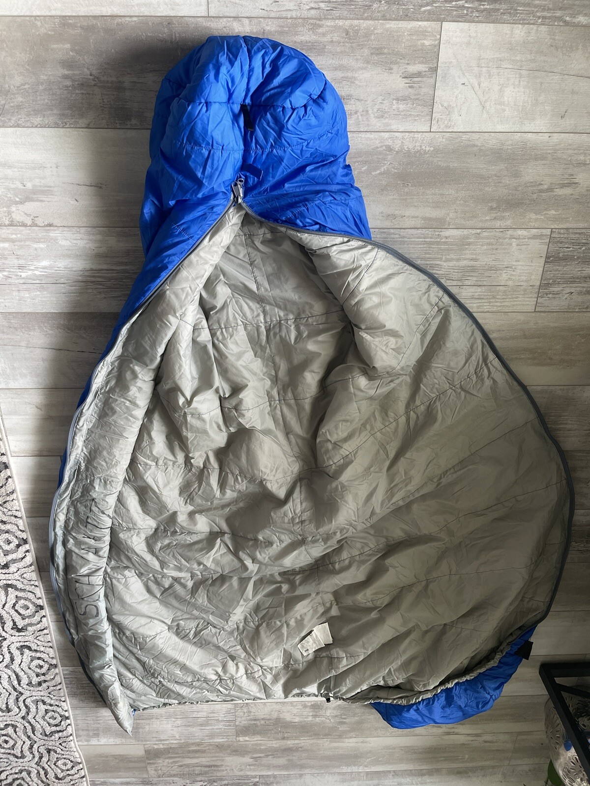 Vtg The North Face Cat’s Meow PolarGuard Mummy Sleeping Bag Made in USA