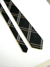 Next Nuova New 100% Seta Silk Original Gift Idea