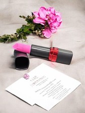 Avon ULTRA MATTE Lippenstift Farbe Electric P...