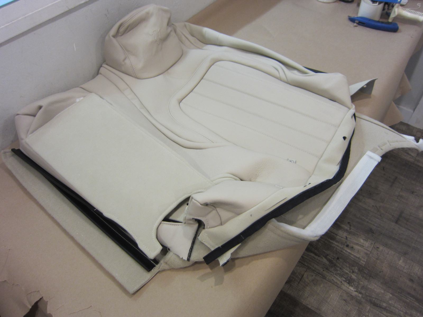 Maserati Quattroporte LH Rear Seat Back Cover. Sabbi Color. Part# 673003500