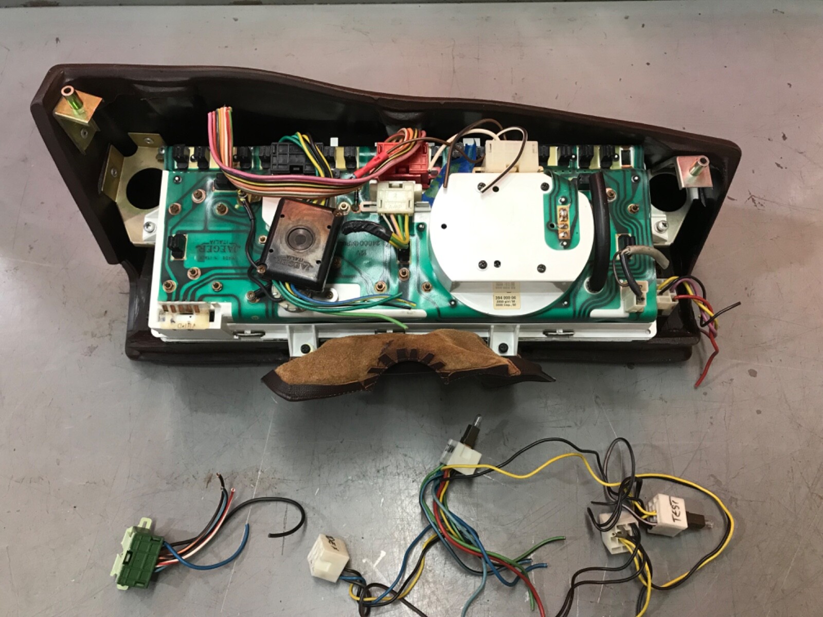 1984 1985 Maserati BiTurbo Instrument Cluster Speedo Speedometer 313630100