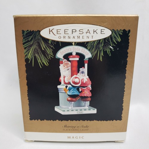 1996 HALLMARK Keepsake Santa's Soda Shop Christmas Ornament Lights Up - Imagen 2 de 6