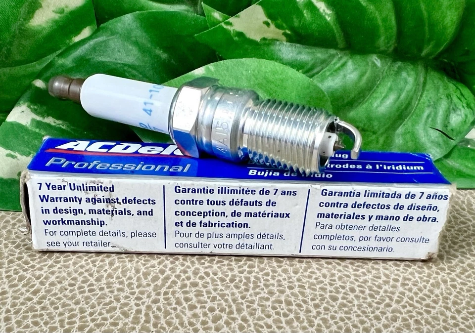 ACDelco Pro. Bujía de iridio para Buick Chevy Olds 1996-2008. Pontiac 41-101 Foto 3 de 4