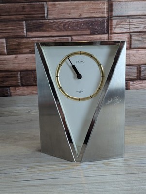 SEIKO Quartz Desk Mantle Clock Model QQZ472S Cal. 21201A With New Battery