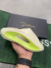 Trillium Palmer Slides (Size:7)