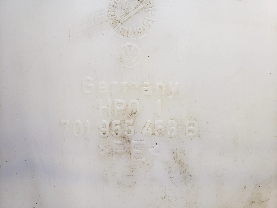 ✅ 97-03 OEM Volkswagen Eurovan MV Windshield Washer Fluid Tank Reservoir Bottle - Image 3 of 4