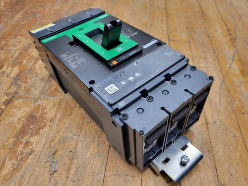 Square D LDA36400U31X I-Line Circuit Breaker 400A 600V 3P - Picture 1 of 14