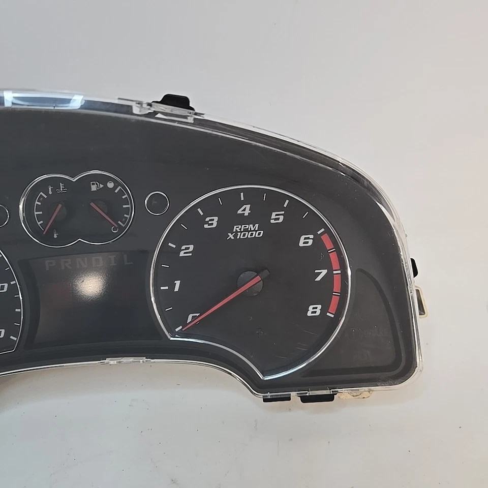 Chevrolet Equinox 2007 velocímetro cuadro de instrumentos millas desconocido Foto 3 de 4