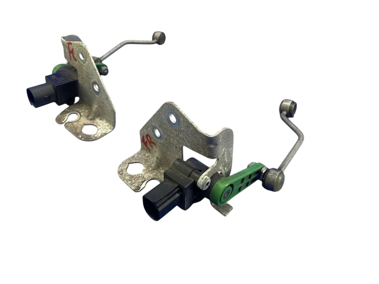 2011 AUDI R8 FRONT LEFT RIGHT HEIGHT LEVEL SENSOR BRACKET SET 420941273E