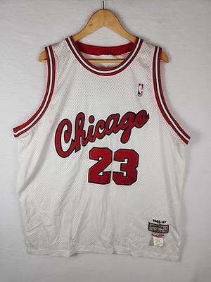 ウェア MITCHELL & NESS MICHAEL JORDAN #23 MITCHELL & NESS Chicago Bulls Michael Jordan #23 1995-1996 Jersey