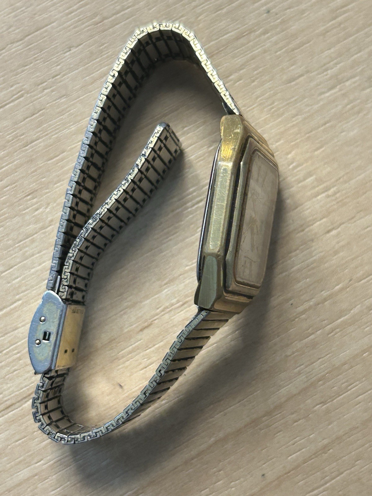 Vintage Accutron Bulova Mens Watch. WORKS