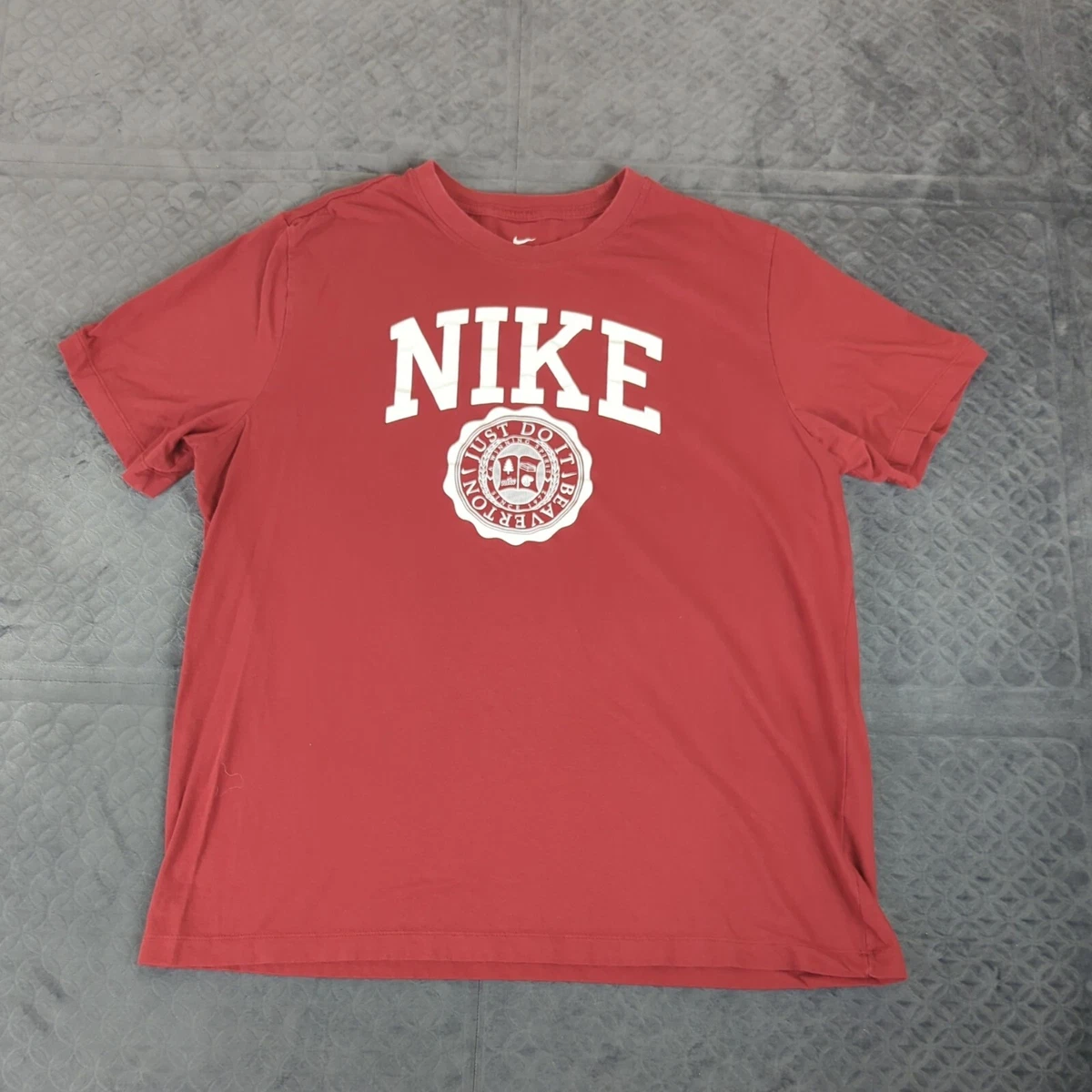 Red just hotsell do it shirt