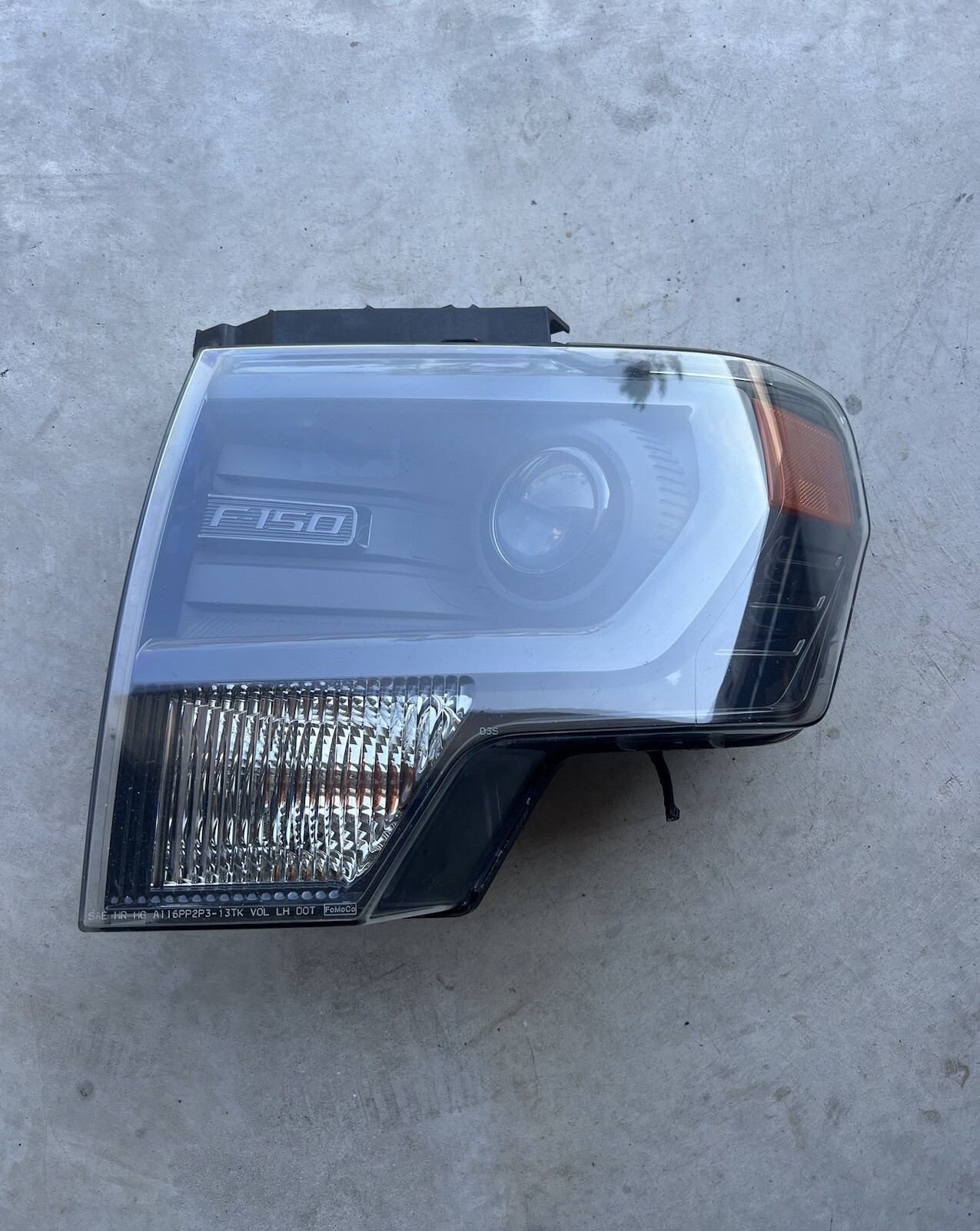 Ford F150 Raptor Platinum Driver Left Headlight HID Xenon OEM 2013 