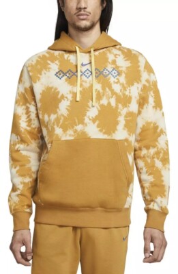 nike club fleece sweatshirt in grain