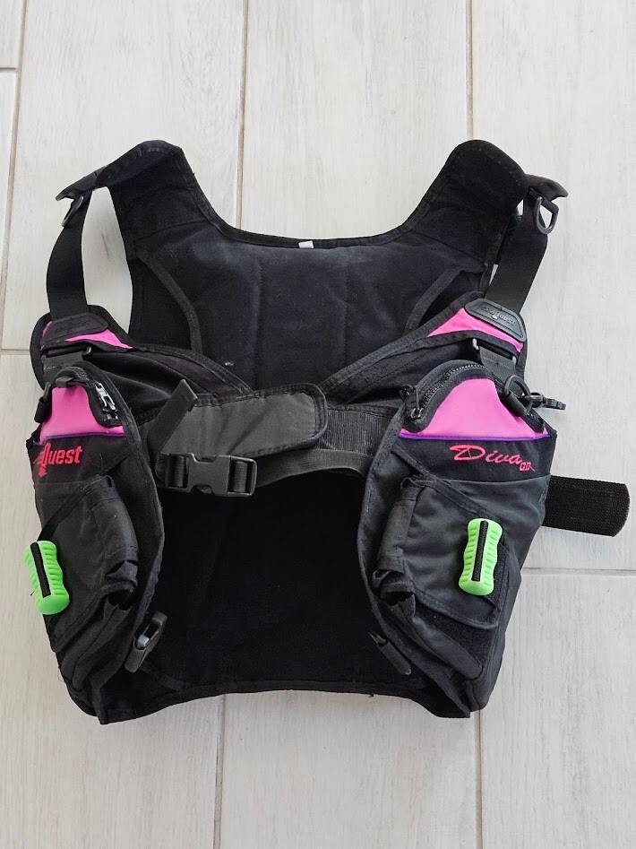 【美品】スキューバダイビング用BCジャケット　SEAQUEST BCD SEAC シアック スキューバダイビング 重器材 EQ PRO