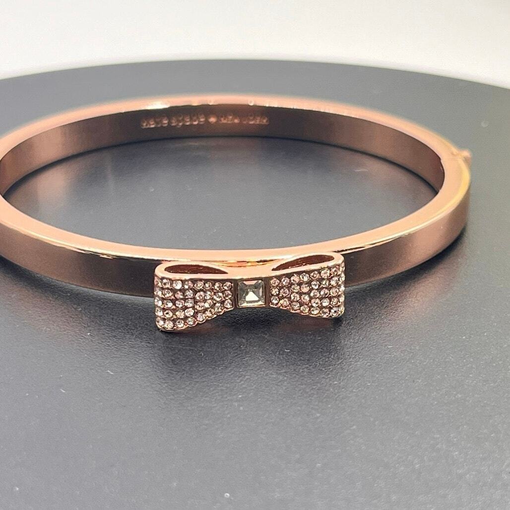 Kate Spade New York Ready Set Bow Bangle Hinged Bracelet (Clear/ Rose Gold)