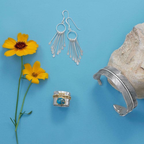 Anillo de banda ancha turquesa con infusión de cobre enchapado en oro plata esterlina de dos tonos - Imagen 3 de 3