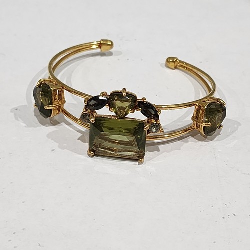 Vintage Monet grüner Stein Clyster goldfarben Armreif Armband
