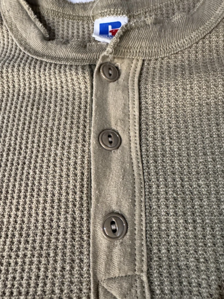 Винтажный 80-х/90-х Russell Athletic тепловой вафли трикотажа 1/4 кнопка длинным рукавом желтовато-коричневый Med - Изображение 3 из 4