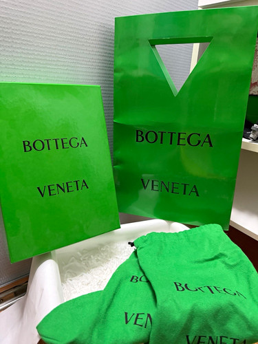Bottega Veneta Large Green Solid Paper Gift Bag, Printed Designer, Italy