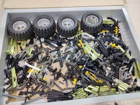 LEGO Technic 8466 4x4 Off-Roader Vintage Set - Partial Sealed Bags - Read Desc
