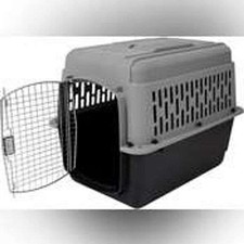 Sparingly Used Petmate Kennel Cab Excellent Condition