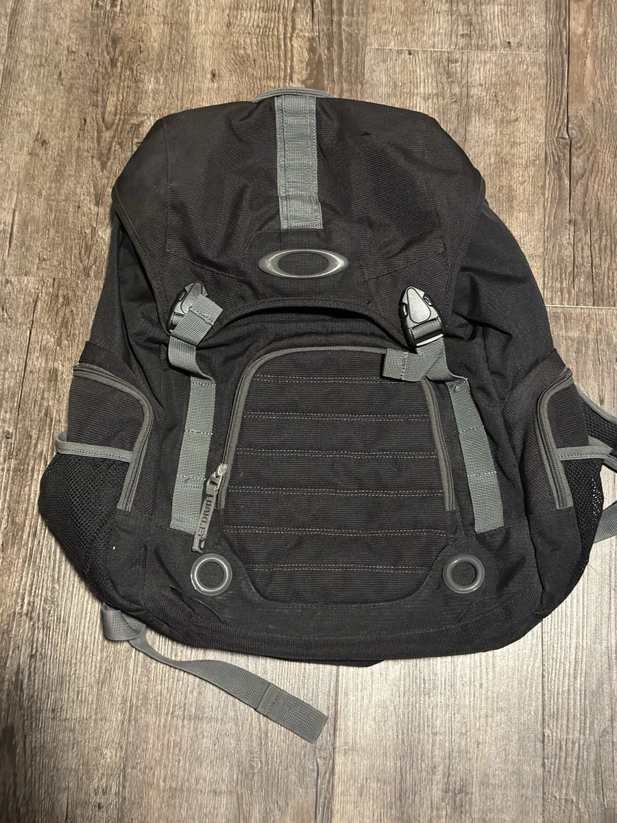 Oakley Camping & Hiking Daypacks for sale | eBay