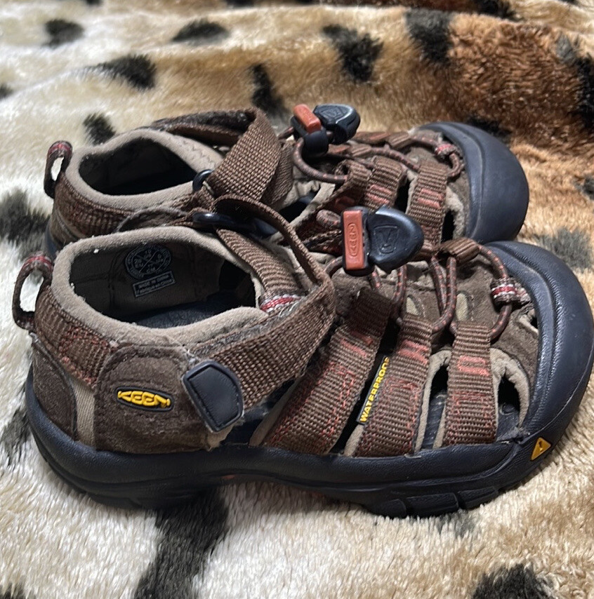 Sandali impermeabili Keen ragazzo taglia 10
