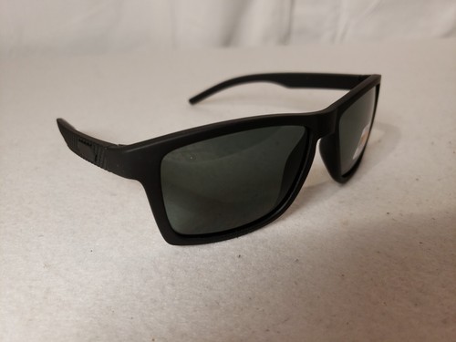 The Fresh Polarized Sunglasses Fit Over Prescription Glasses w Cloth Storage Bag - Picture 4 of 4