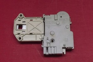 Waschmaschine ZANUSSI ZWD1480W Türschloss