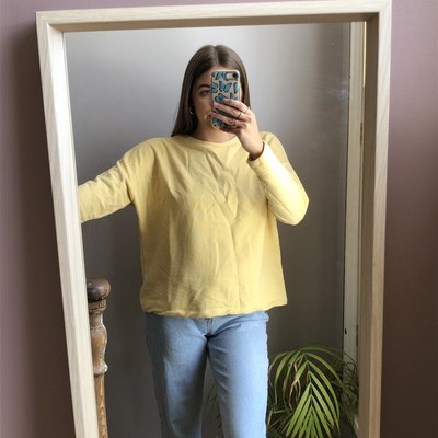 pull and bear yellow jumper