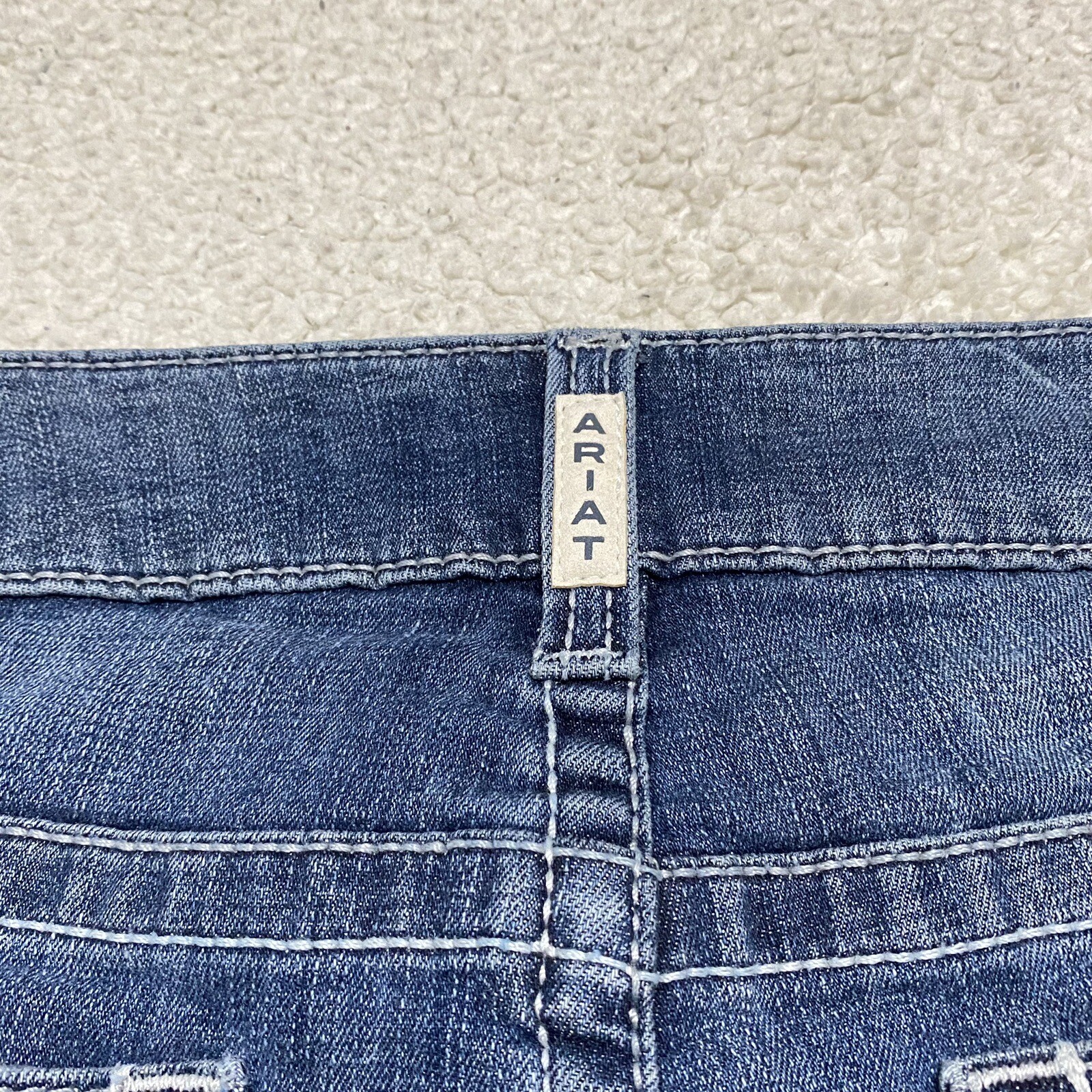 Ariat Gianna Arrow Fit Stackable Straight Leg Jea… - image 11