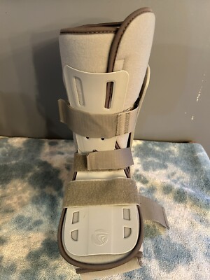 Breg Genesis Walking Boot Unisex Sz L Gray Full Shell Pump 3 Strap Orthopedic