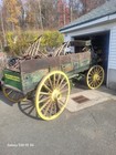 John Deere Antique Horse-Drawn Wagon Green Yellow Wood Metal — photo 1