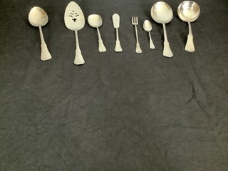 8pc Oneida Community PATRICK HENRY Stainless SERVING Spoons Pie Ladle Casserole