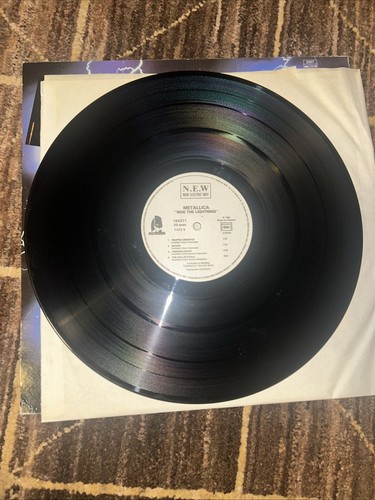 Metallica Ride The Lightning Lp Vinyl Pressing N.E.W 193371 1986 sehr guter Zustand + - Bild 12 von 12