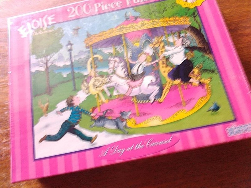 Eloise 200 piece puzzle set PLUS Free Gift