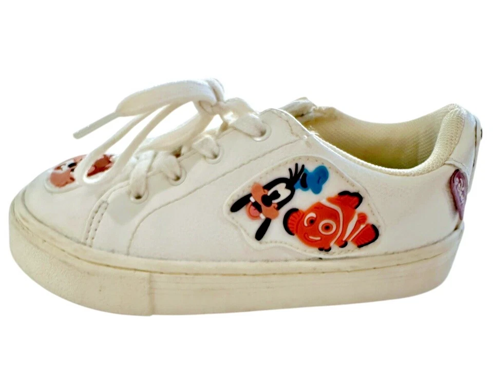 Zapatillas deportivas Disney 100th Mickey Mouse Friends niño pequeño 8,5 Nemo cremallera encaje ZARA zapatos Foto 4 de 4