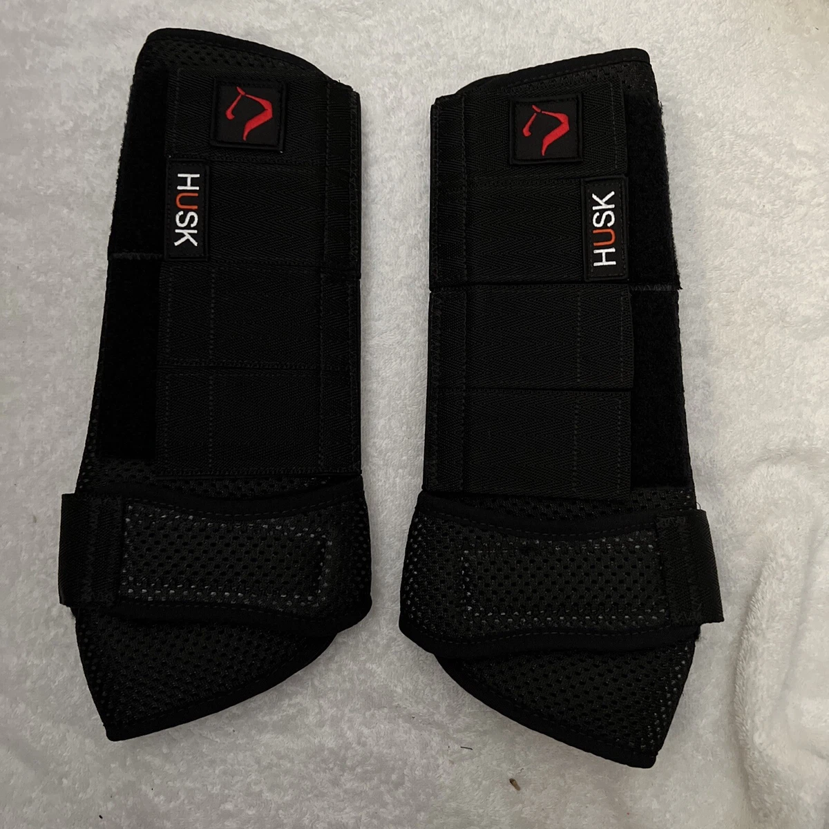 Husk horse clearance boots