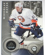 MIROSLAV SATAN SIGNED UPPER DECK SP GAME USED NEW YORK ISLANDERS CARD AUTOGRAPH
