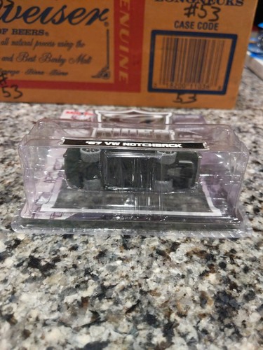 2006 Maisto Urban Die Cast Collection 67 VW Notchback 1of 2500 CHASE - Picture 6 of 10