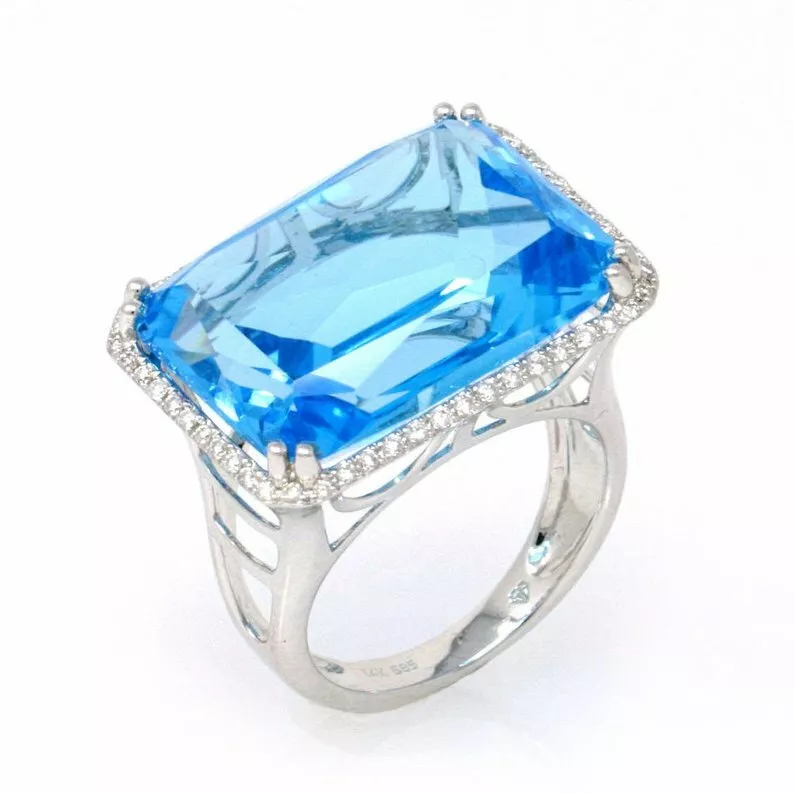 Ocean blue outlet topaz ring