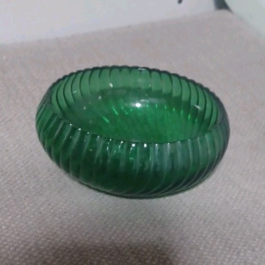 Green Pressed Glass Swirl Pattern Round Bowl Glossy Finish
